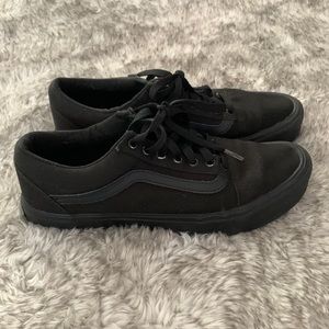 Vans ultra Cush black sneakers size 9